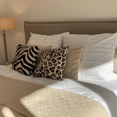 Stilvolles Ferinen-apartment Im Herzen Von